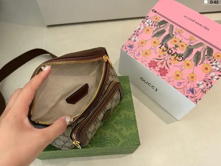 GUCCI Small belt bag with Interlocking G