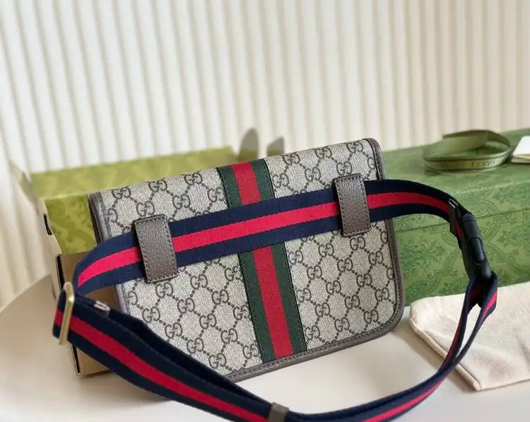 GUCCI Ophidia small belt bag