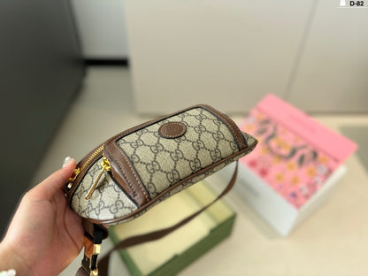 GUCCI Small belt bag with Interlocking G
