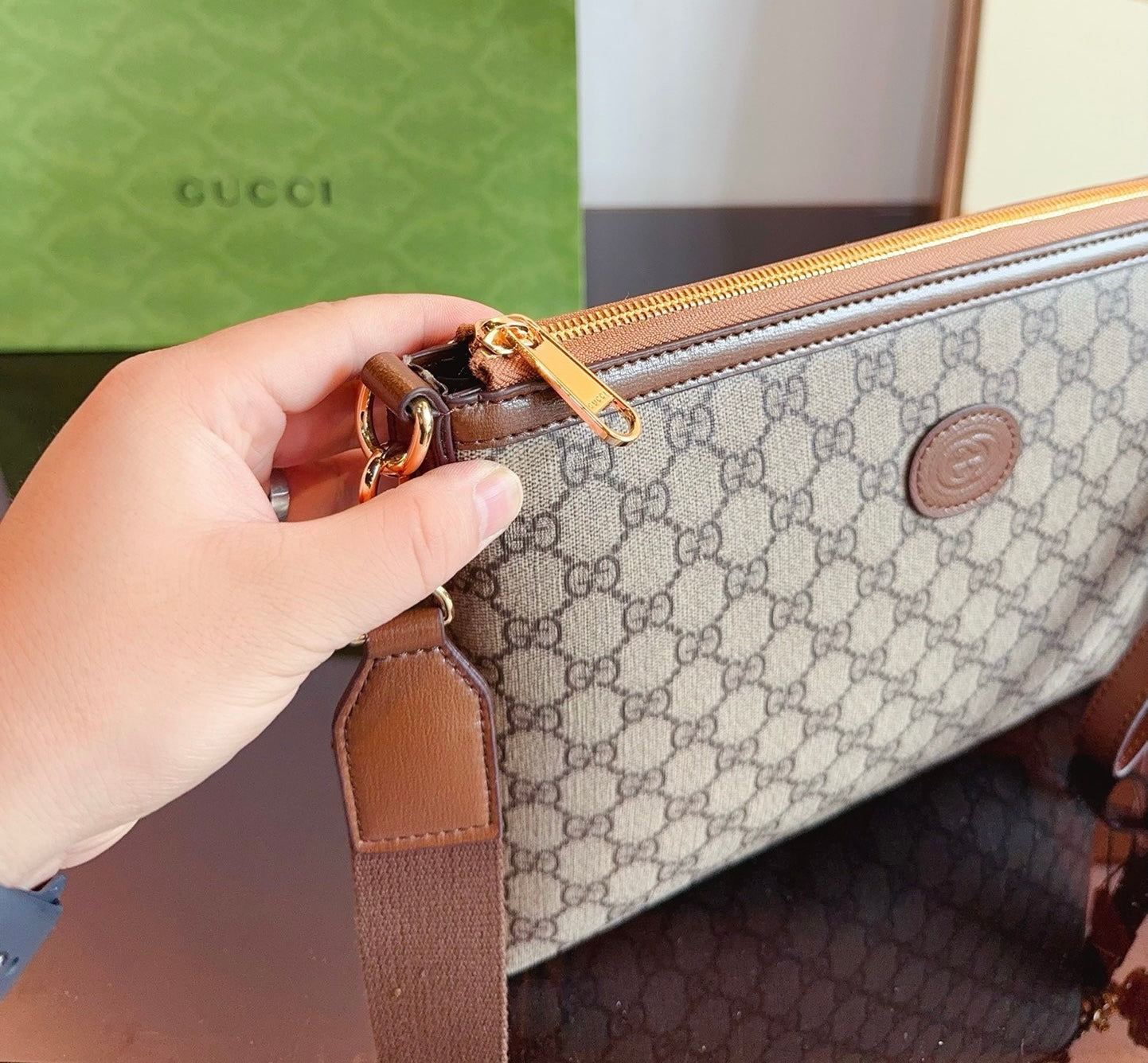 GUCCI Medium messenger bag