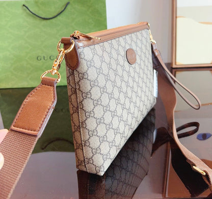 GUCCI Medium messenger bag