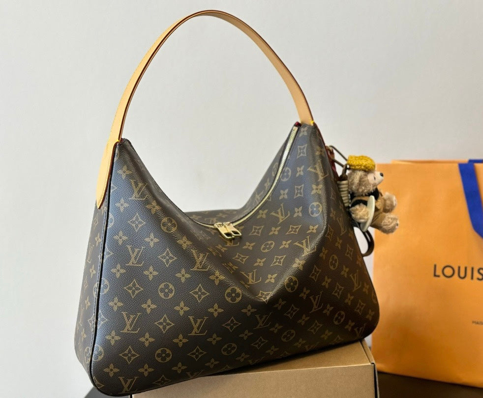 Louis Vuitton M12098 Slouchy MM