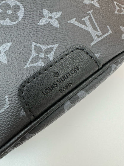 Louis Vuitton M46035 Discovery Bumbag PM