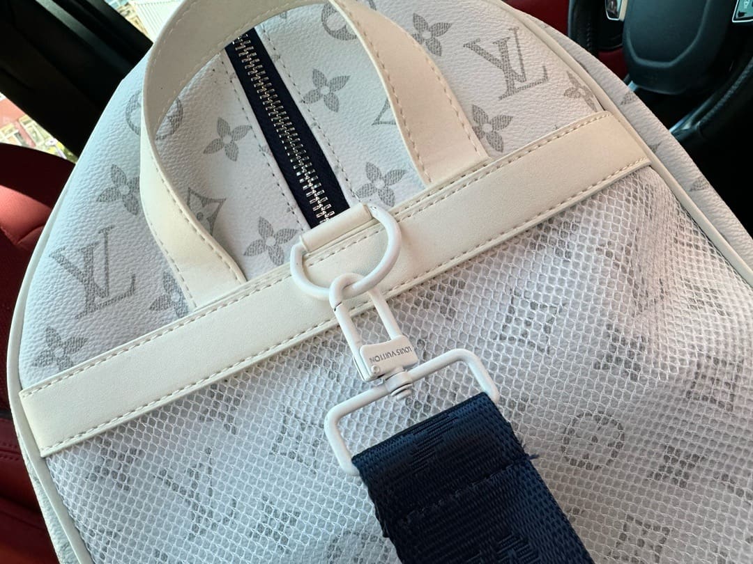 Louis Vuitton M11687 Keepall Sport