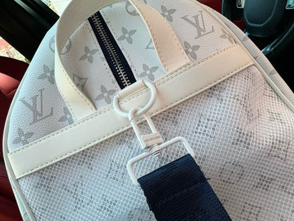 Louis Vuitton M11687 Keepall Sport