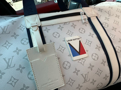 Louis Vuitton M11687 Keepall Sport