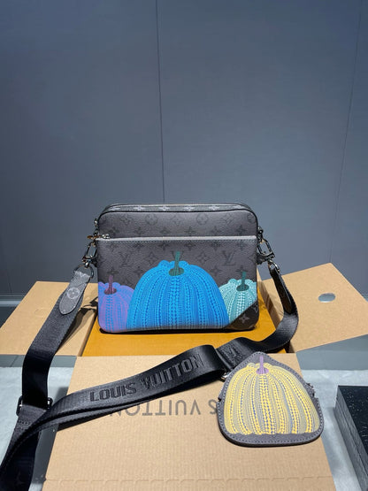 Louis Vuitton x YK Trio Messenger M46435