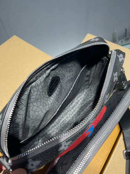 Louis Vuitton x YK Trio Messenger M46435
