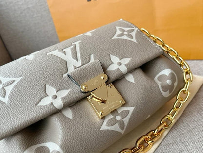 Louis Vuitton M45836 Favourite Bag