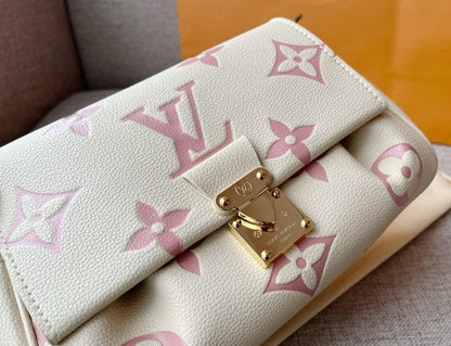 Louis Vuitton M46393 Favourite Bag