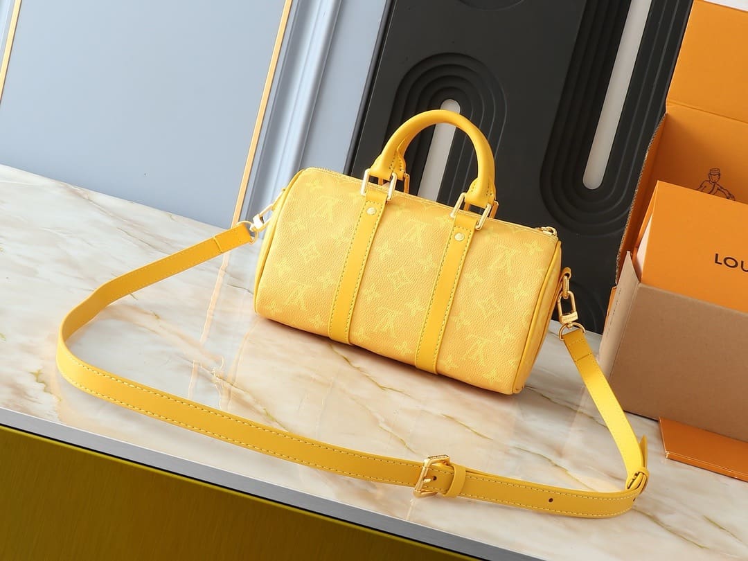 Louis Vuitton M13166 Keepall Bandoulière 25