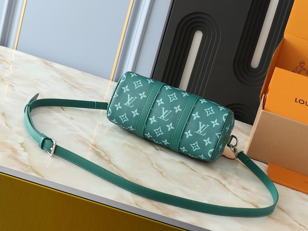 Louis Vuitton M12684 Keepall Bandoulière 25