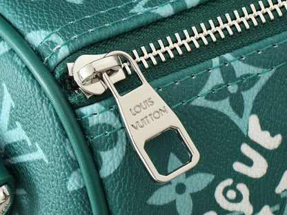 Louis Vuitton M12684 Keepall Bandoulière 25