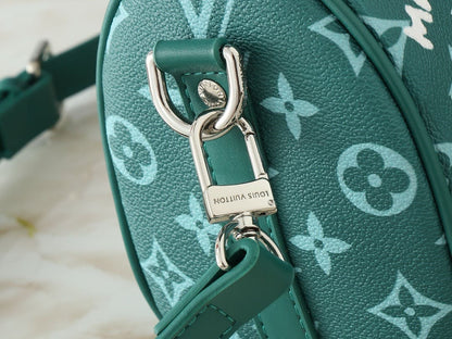 Louis Vuitton M12684 Keepall Bandoulière 25