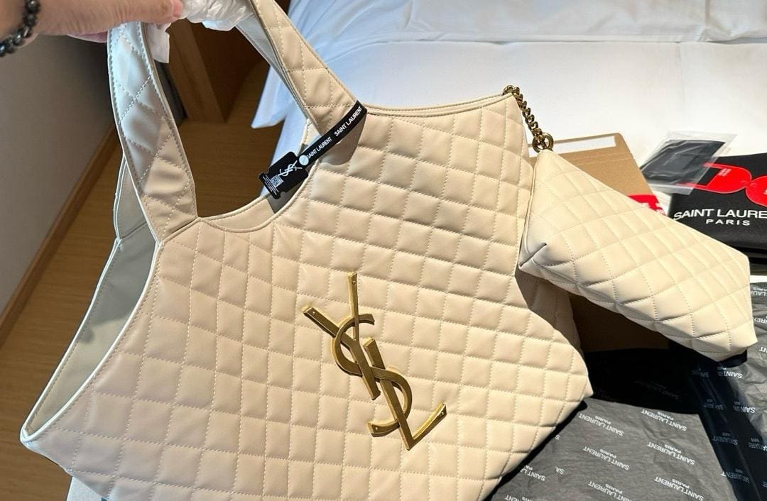 Saint Laurent ICARE maxi shopping bag in quilted nubuck suede