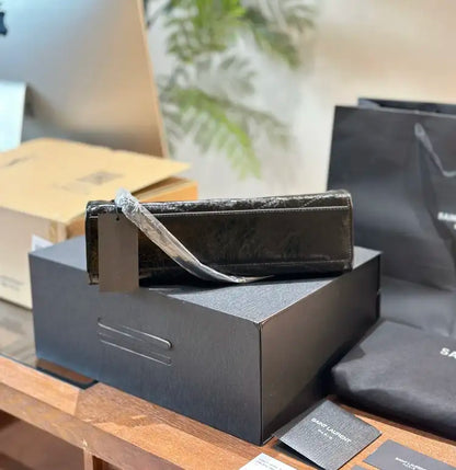 SAINT LAURENT NIKI SHOPPING IN VINTAGE LEATHER