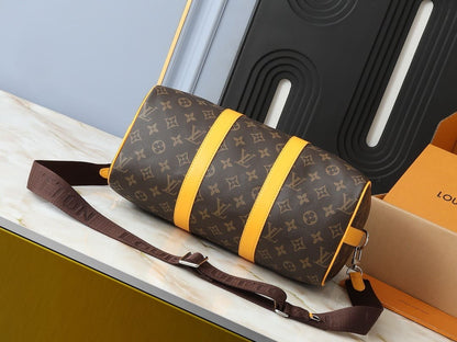 Louis Vuitton M13201 Keepall Bandoulière 35