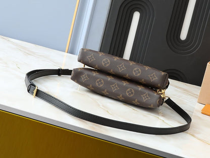 Louis Vuitton M12996 Be Alma