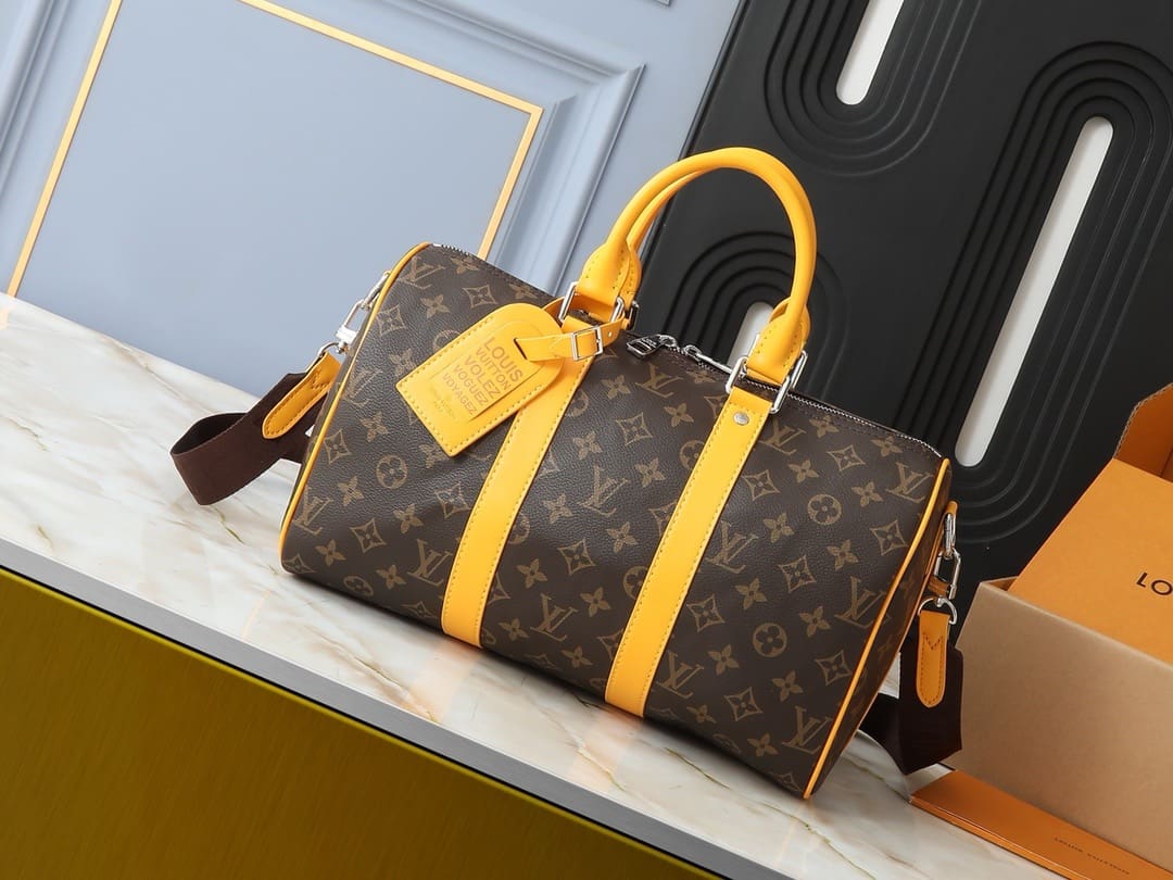 Louis Vuitton M13201 Keepall Bandoulière 35
