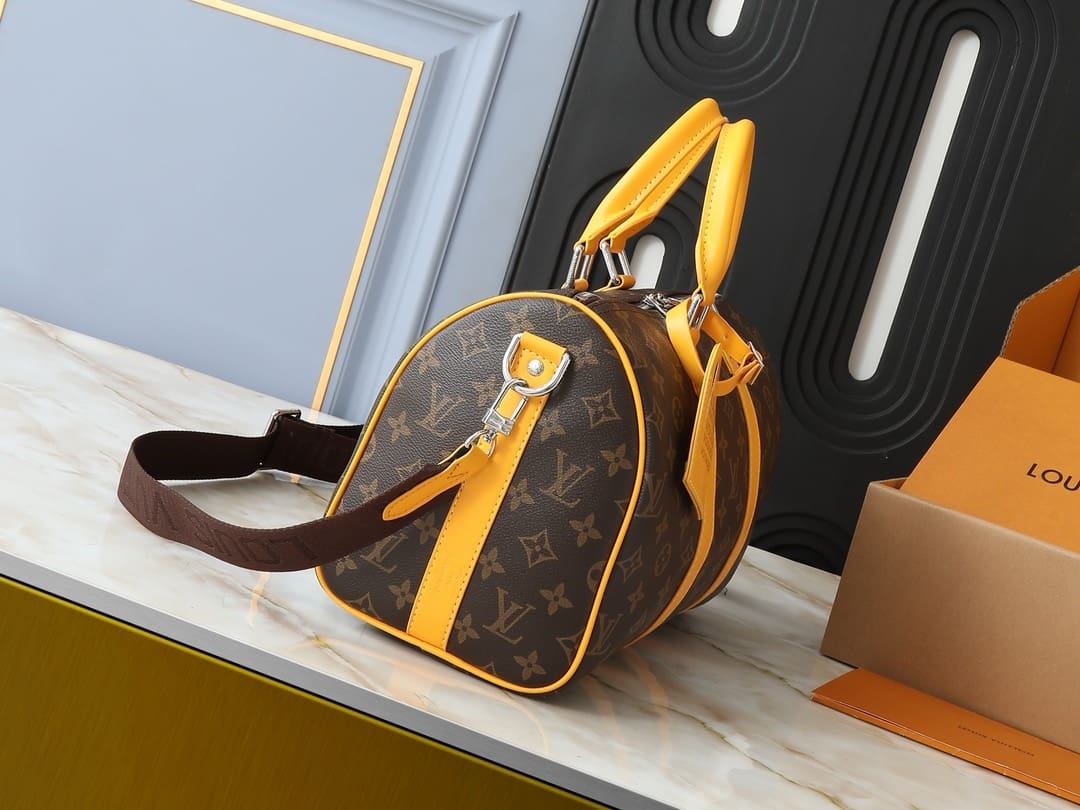 Louis Vuitton M13201 Keepall Bandoulière 35