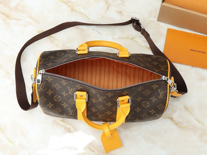 Louis Vuitton M13201 Keepall Bandoulière 35