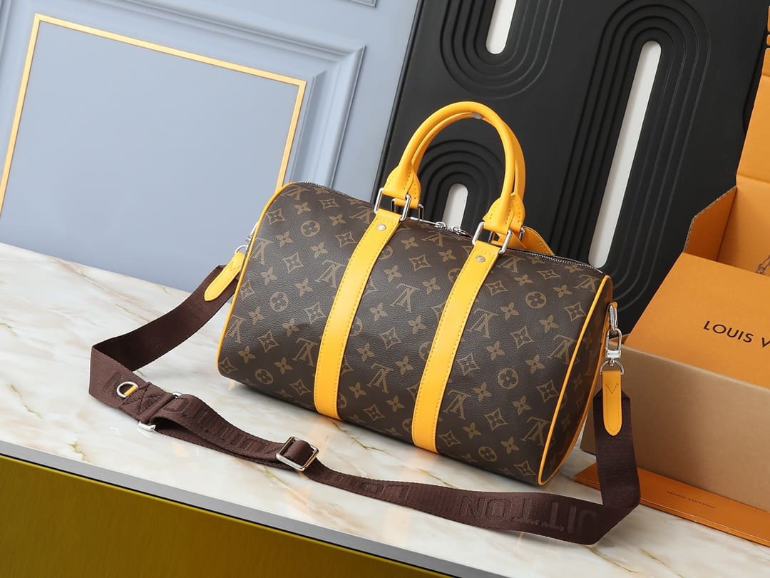Louis Vuitton M13201 Keepall Bandoulière 35