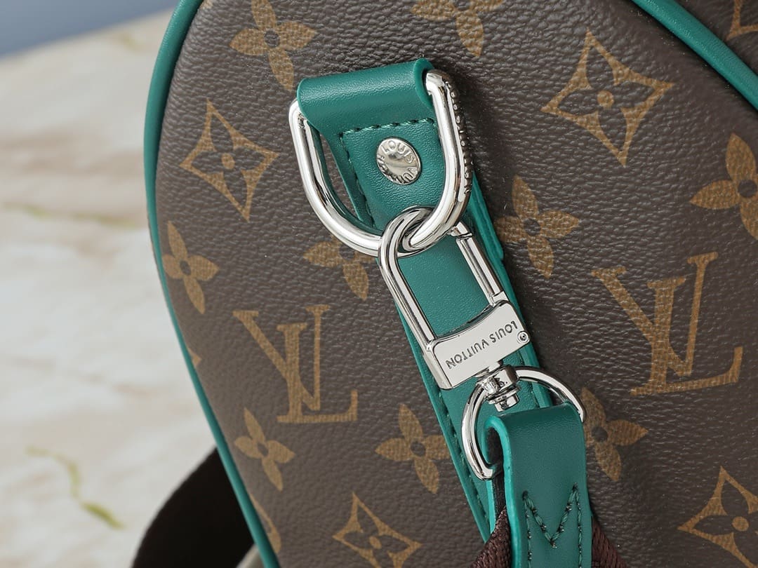 Louis Vuitton M12765 Keepall Bandoulière 35