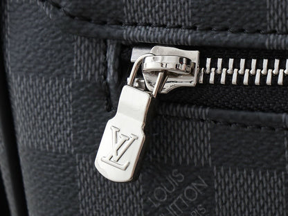 Louis Vuitton N42710 District PM