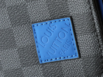 Louis Vuitton N00085 District Messenger