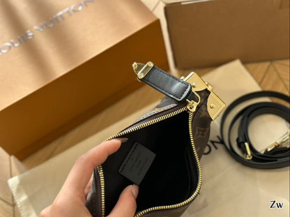 Louis Vuitton M13147 Slim Trunk