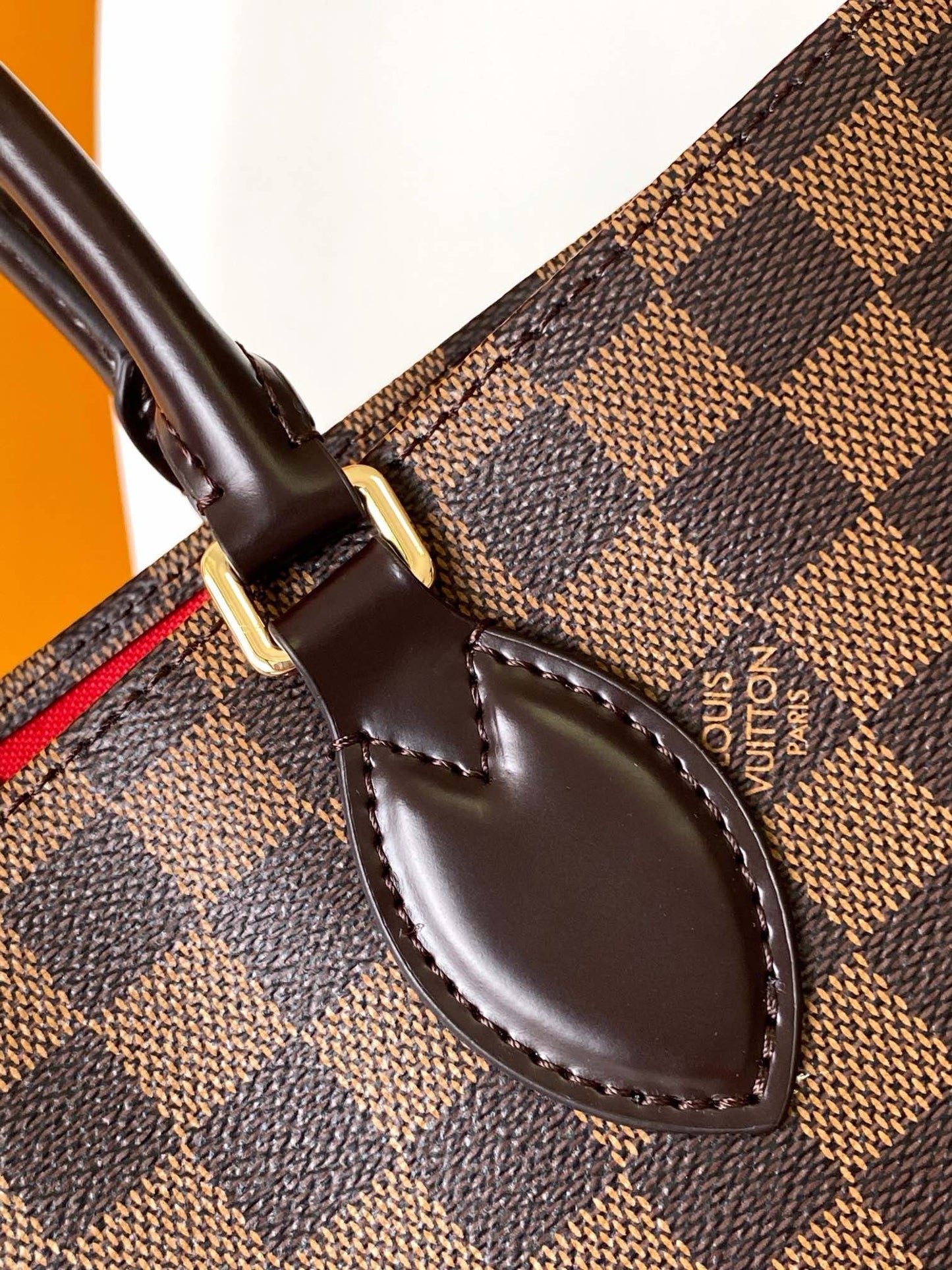 Lousi Vuitton N00065 OnTheGo MM