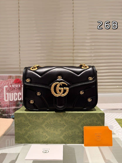 GUCCI MARMONT SMALL SHOULDER BAG BLACK