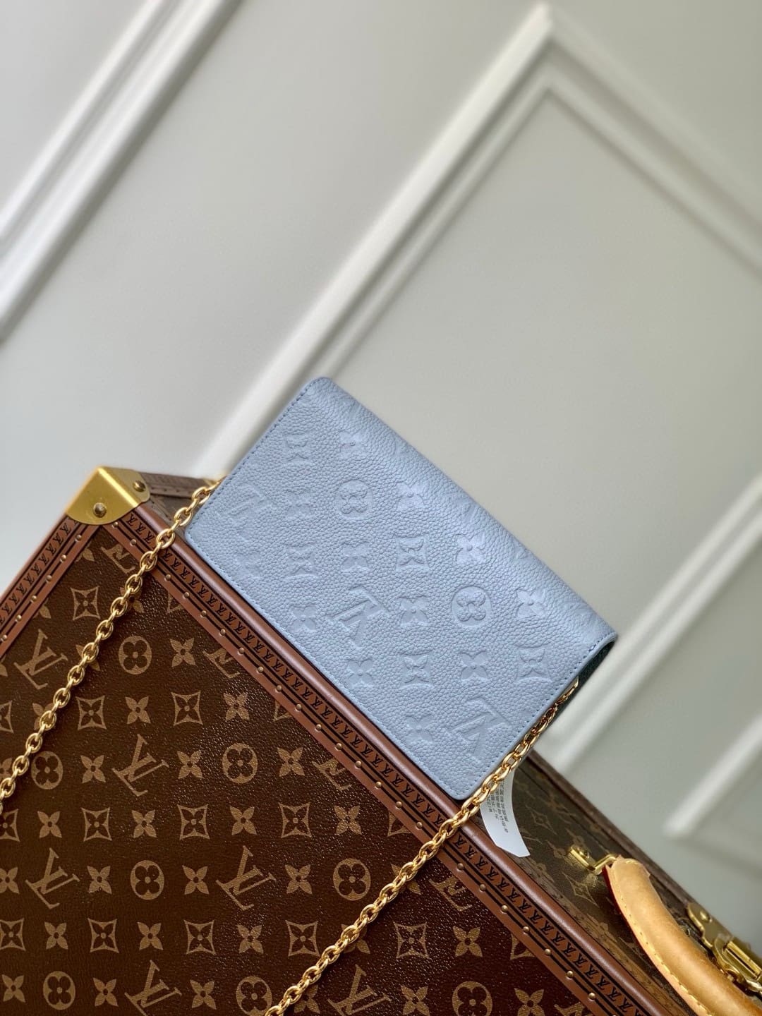 Louis Vuitton M83233 Wallet On Chain Lily