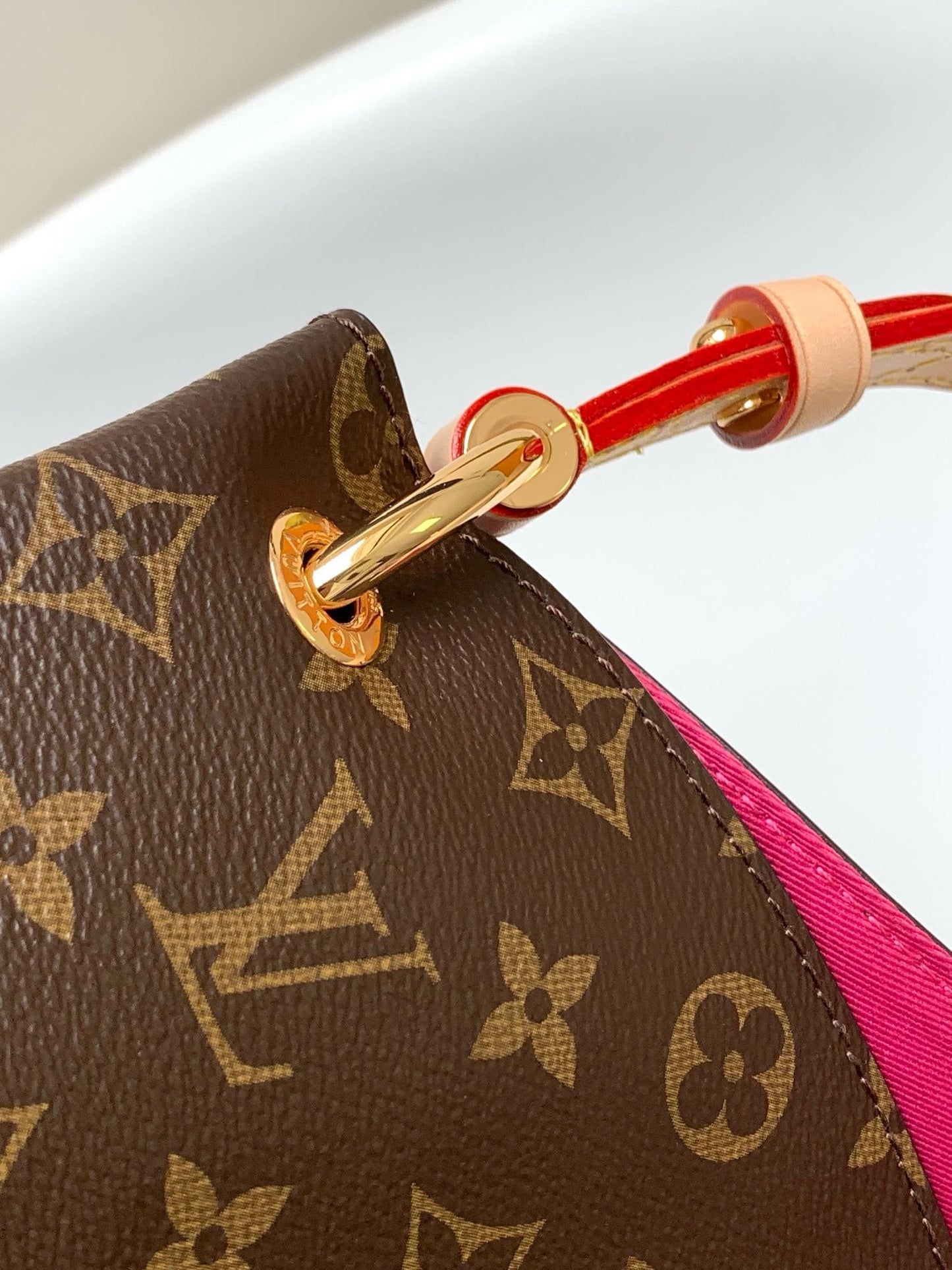 Louis Vuitton M43703 Graceful MM