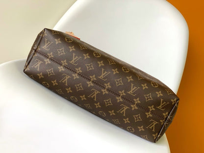Louis Vuitton M43703 Graceful MM