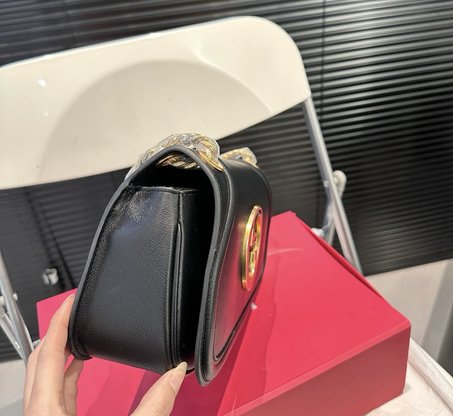 Gucci Blondie small shoulder bag