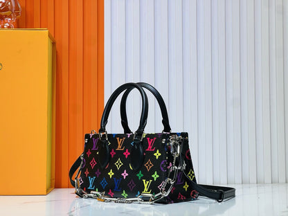 Louis Vuitton M13260 LV x TM OnTheGo East West Chain