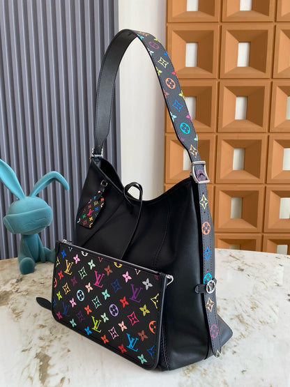 Louis Vuitton M13105 LV x TM CarryAll Vibe MM