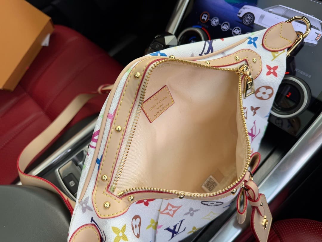 Louis Vuitton M13660 LV x TM High Rise