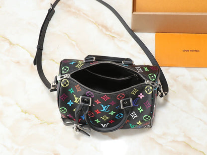 Louis Vuitton M13257 LV x TM Speedy Soft 30