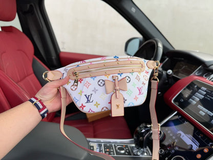 Louis Vuitton M13660 LV x TM High Rise