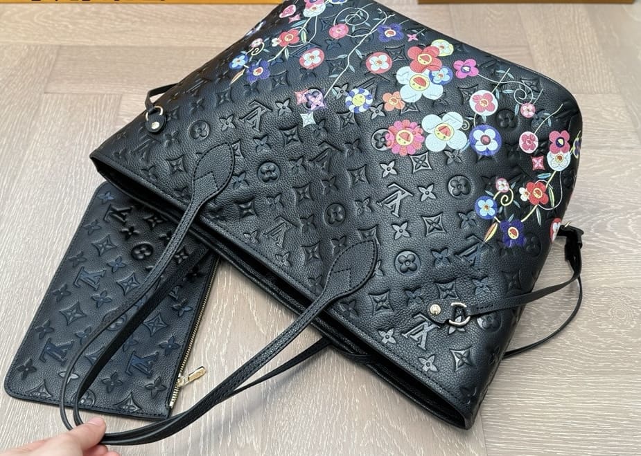 Louis Vuitton M13675 LV x TM Neverfull MM