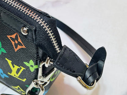 Louis Vuitton M13663 LV x TM Pochette Accessoires