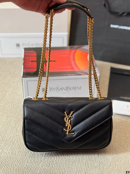 Saint Laurent LOULOU small in MATELASSÉ lambskin