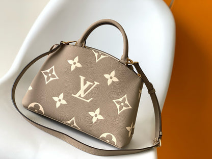 Louis Vuitton M58914 Petit Palais