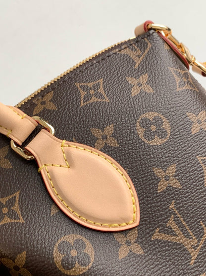 Louis Vuitton M45986 Boétie PM