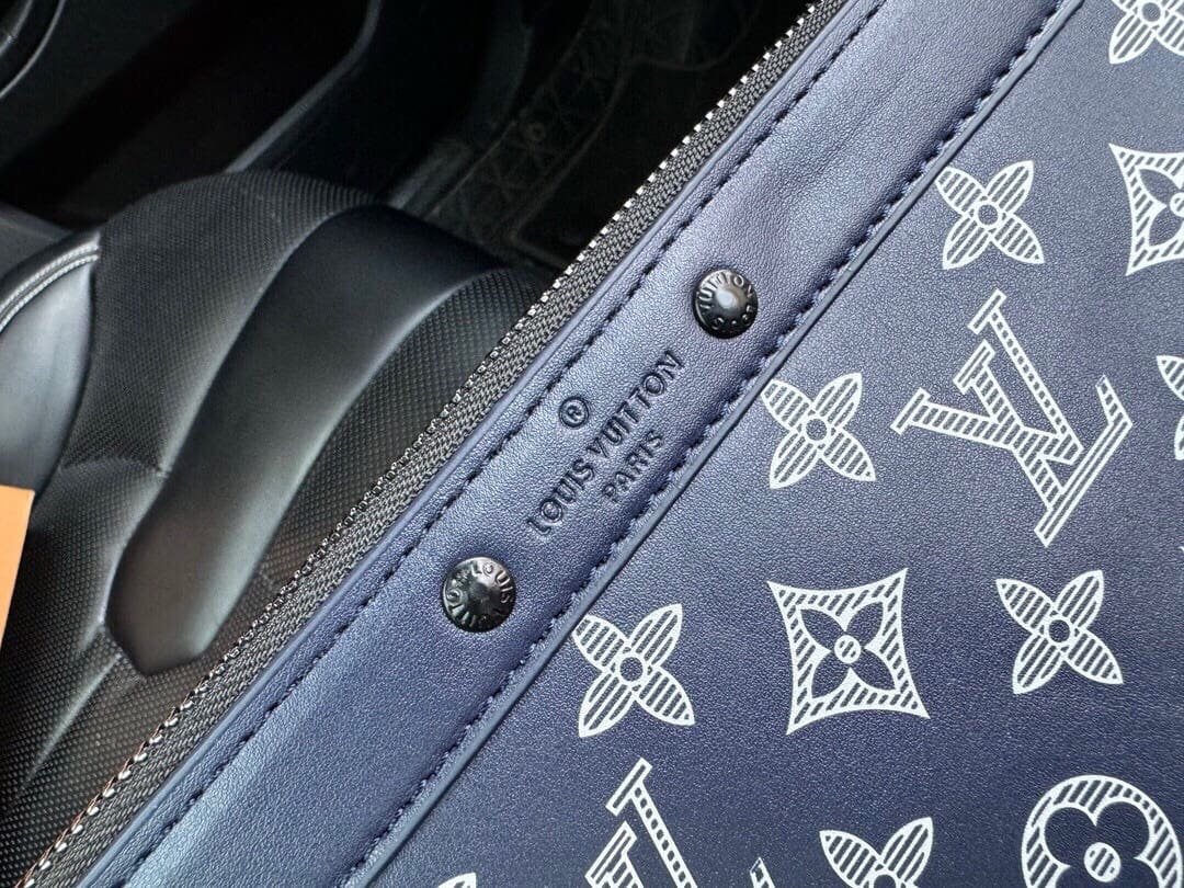 Louis Vuitton M83382 Pochette To-Go
