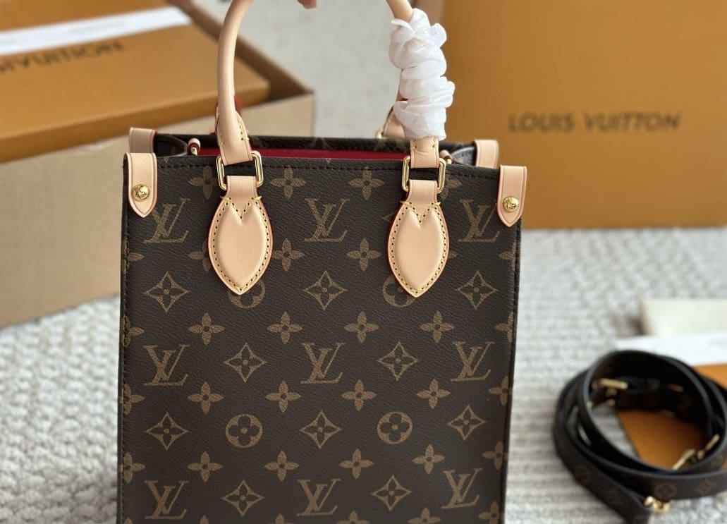 Louis Vuitton M46265 Sac Plat BB