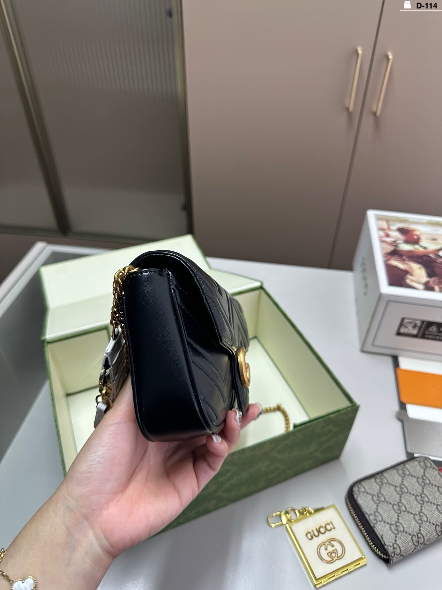 GUCCI GG Marmont super mini bag