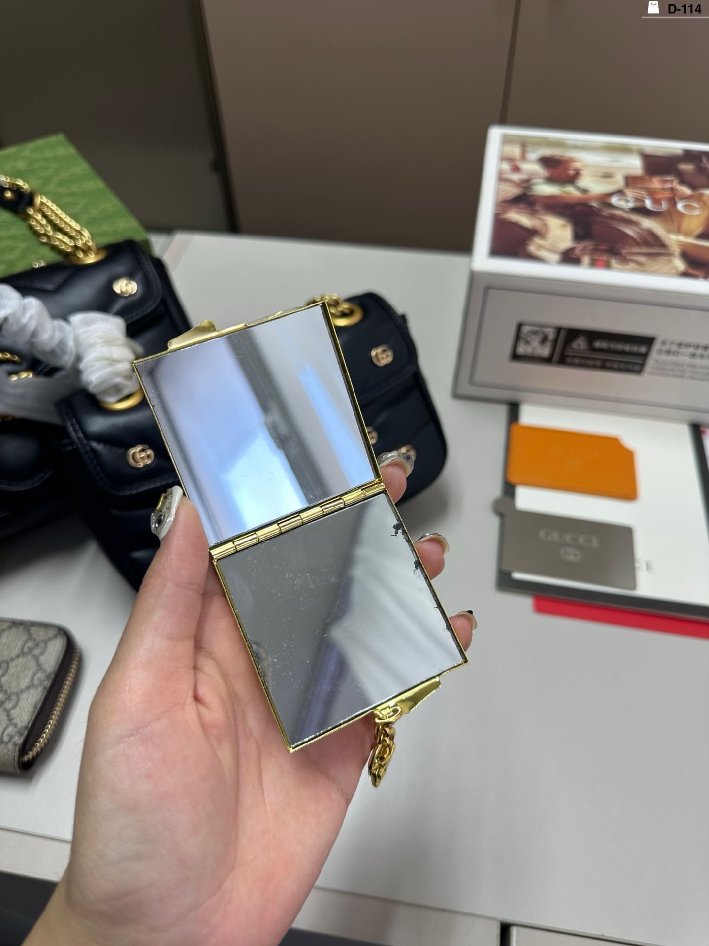 GUCCI GG Marmont super mini bag